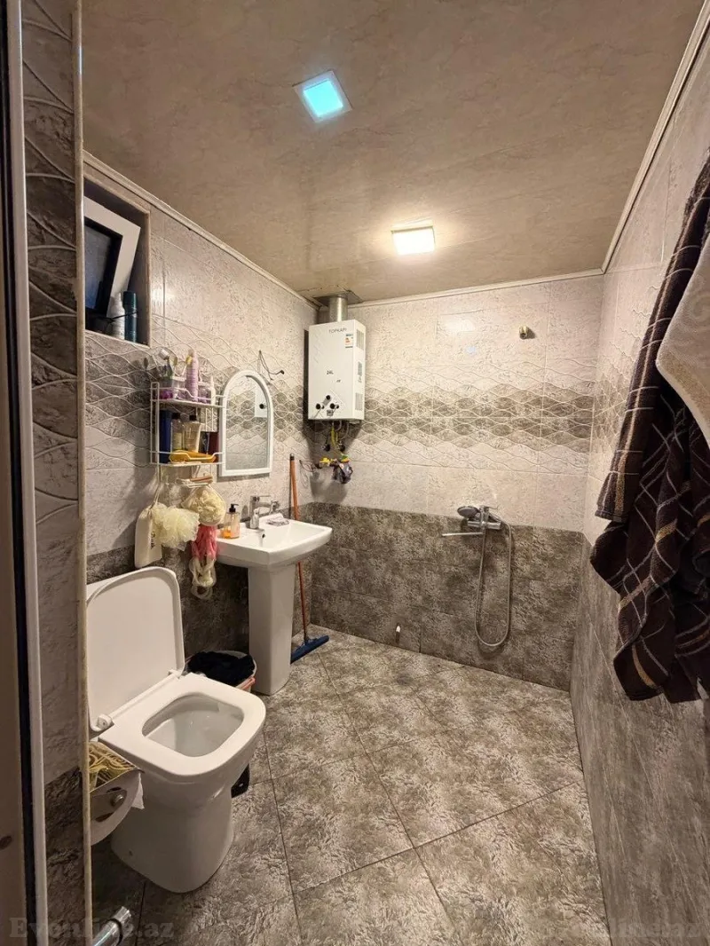 Satılır 2 otaqlı Mənzil Köhnə tikili 45 m² Abşeron r. - şəkil 3