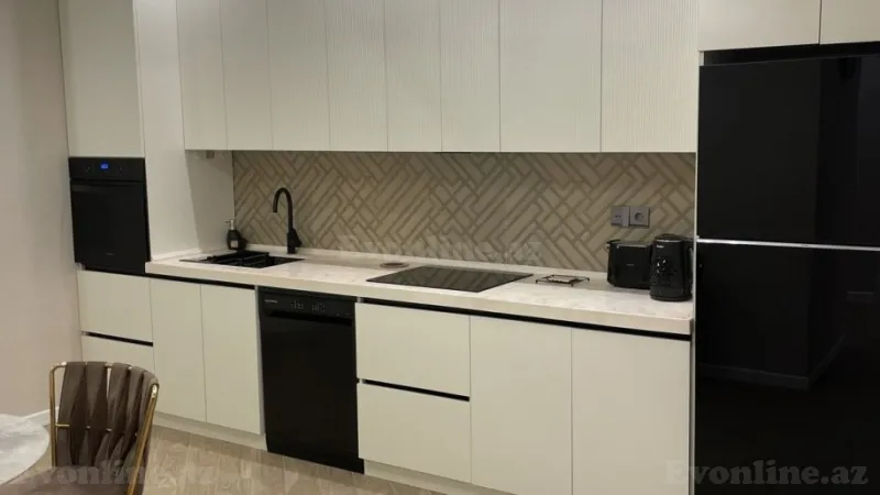 Kirayə verilir 3 otaqlı Mənzil Yeni tikili 106 m² Yasamal - şəkil 9