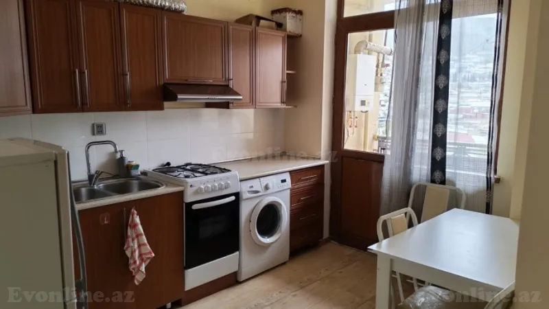 Kirayə verilir 2 otaqlı Mənzil Yeni tikili 70 m² Bayıl - şəkil 3