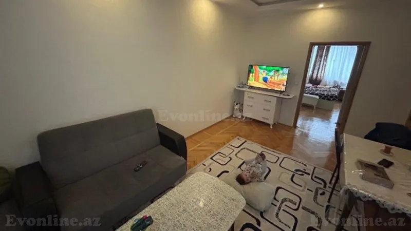 2 otaqlı Mənzil 60 m² 3-cü mikrorayon Kirayə verilir