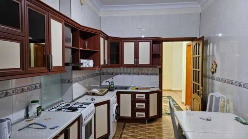 Kirayə verilir 3 otaqlı Mənzil Yeni tikili 155 m² Nizami m. - şəkil 12