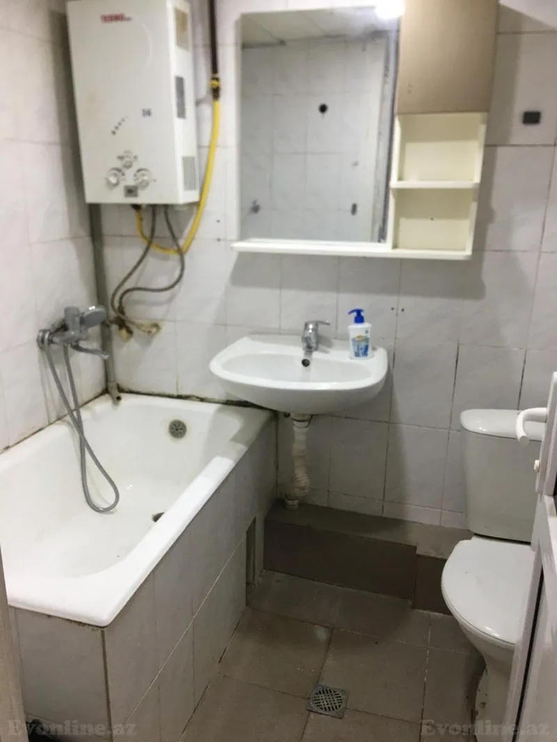 Kirayə verilir 1 otaqlı Mənzil Köhnə tikili 35 m² Elmlər Akademiyası m. - şəkil 3