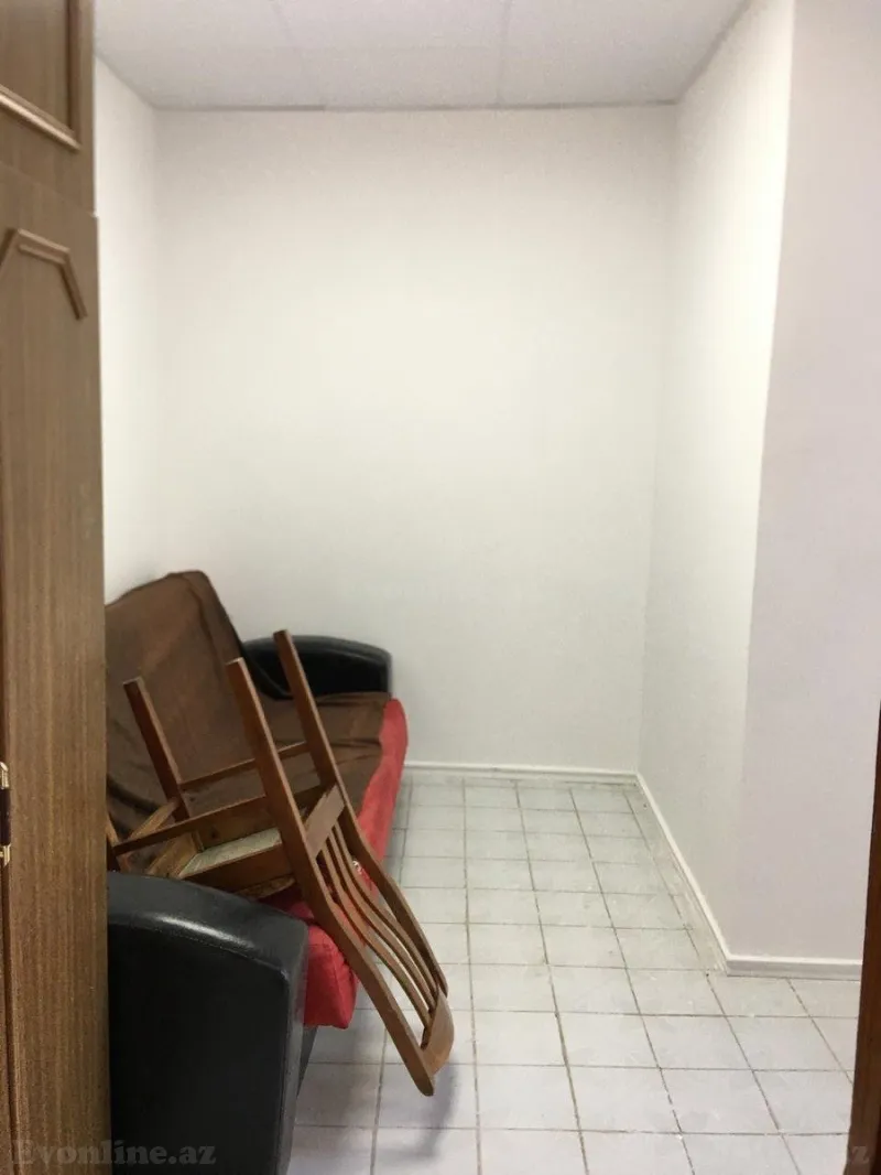 Kirayə verilir 1 otaqlı Mənzil Köhnə tikili 35 m² Elmlər Akademiyası m. - şəkil 4