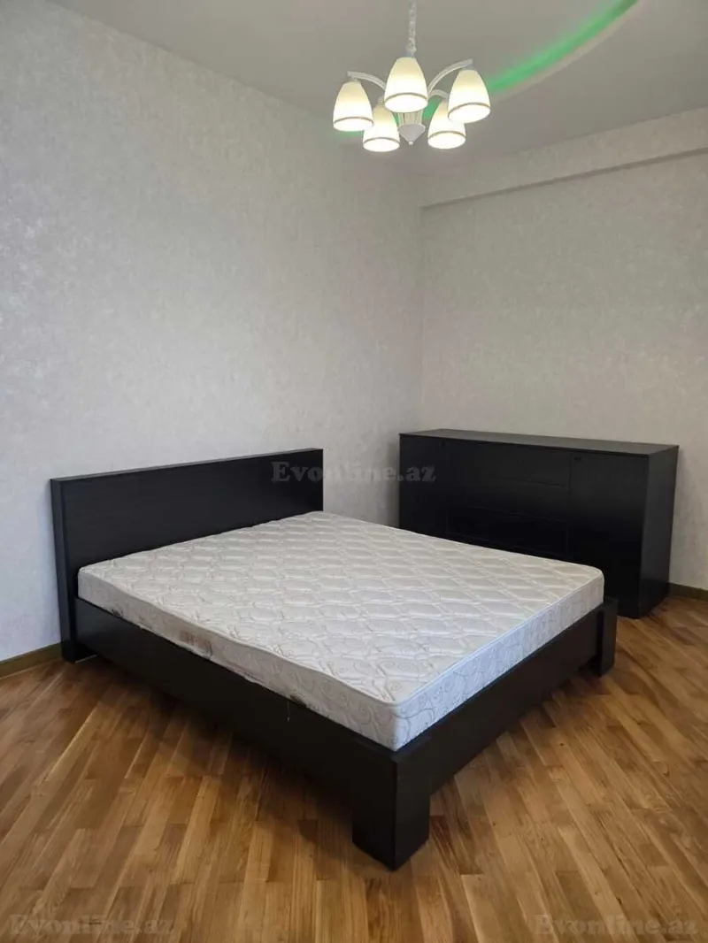 Kirayə verilir 3 otaqlı Mənzil Yeni tikili 120 m² Elmlər Akademiyası m. - şəkil 9