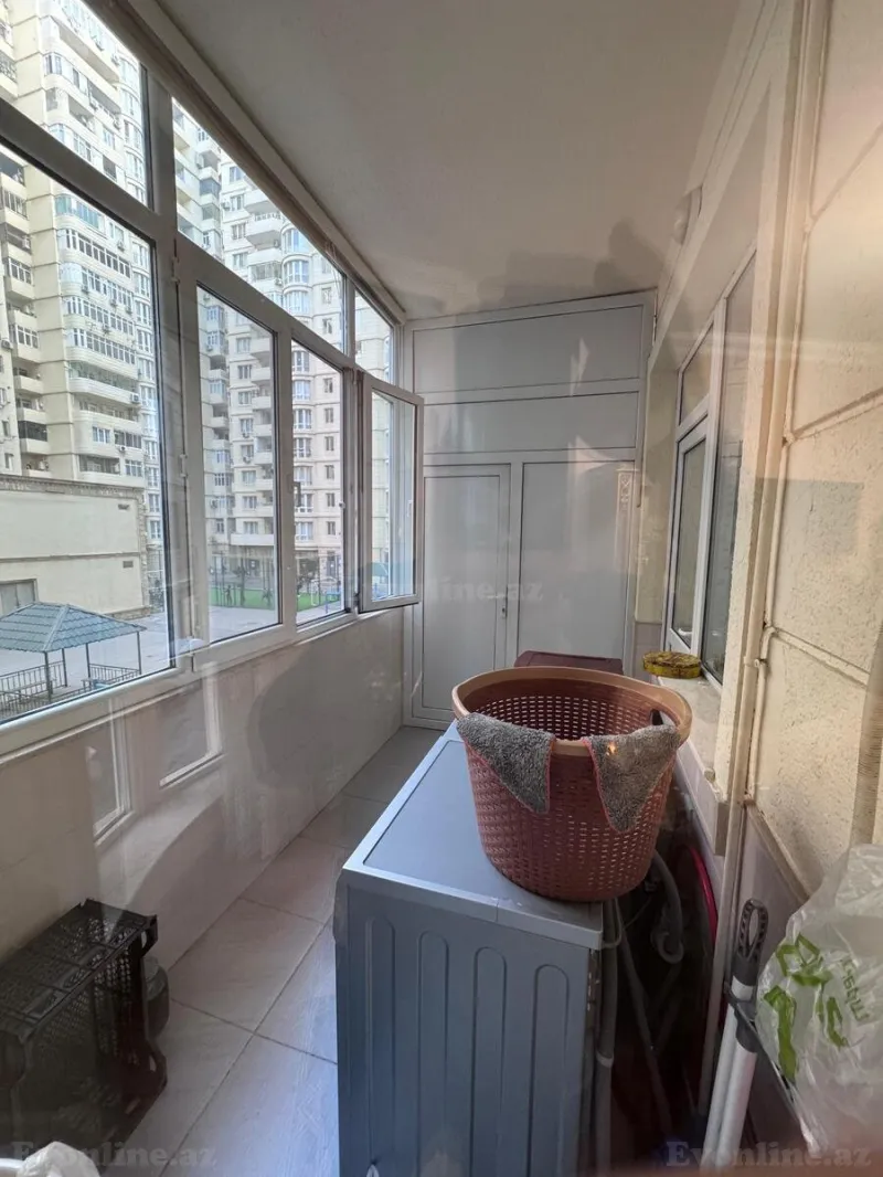 Satılır 3 otaqlı Mənzil Yeni tikili 100 m² 8 Noyabr m. - şəkil 8