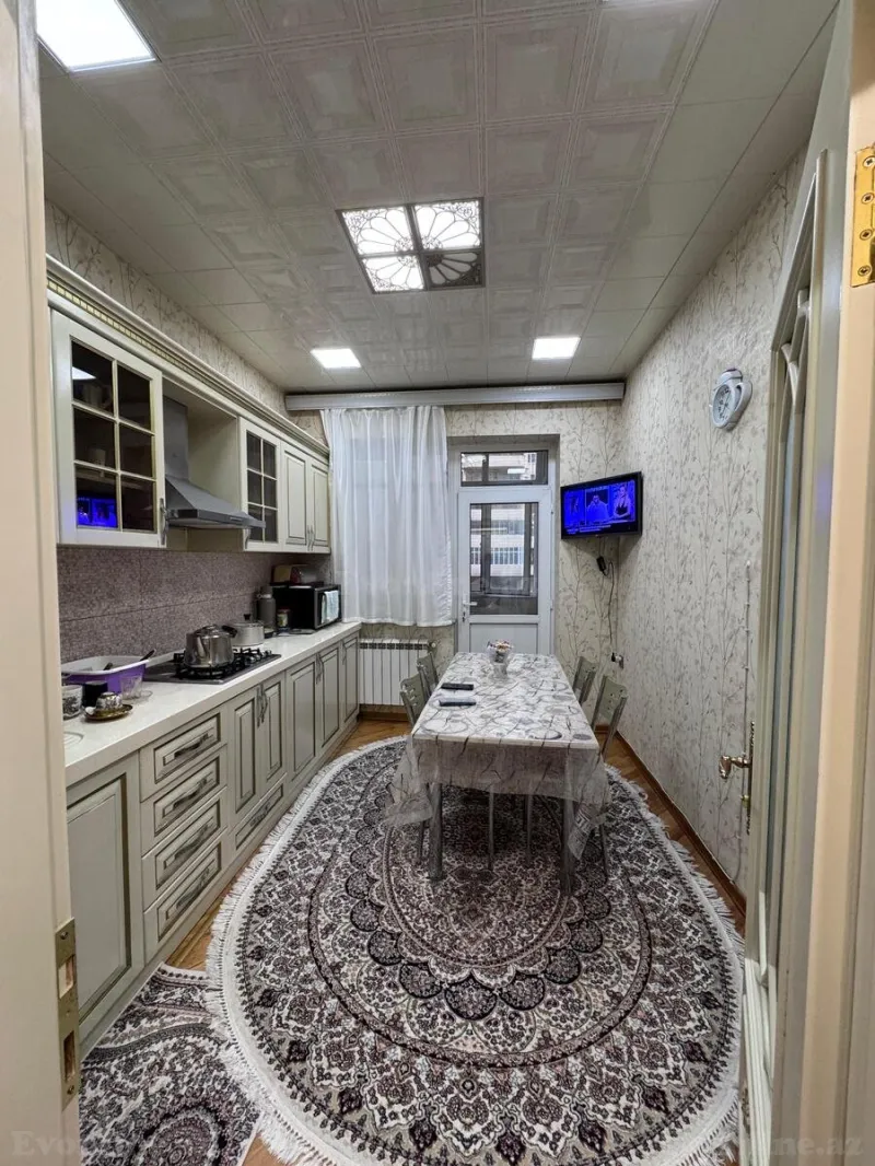 Satılır 3 otaqlı Mənzil Yeni tikili 100 m² 8 Noyabr m. - şəkil 16