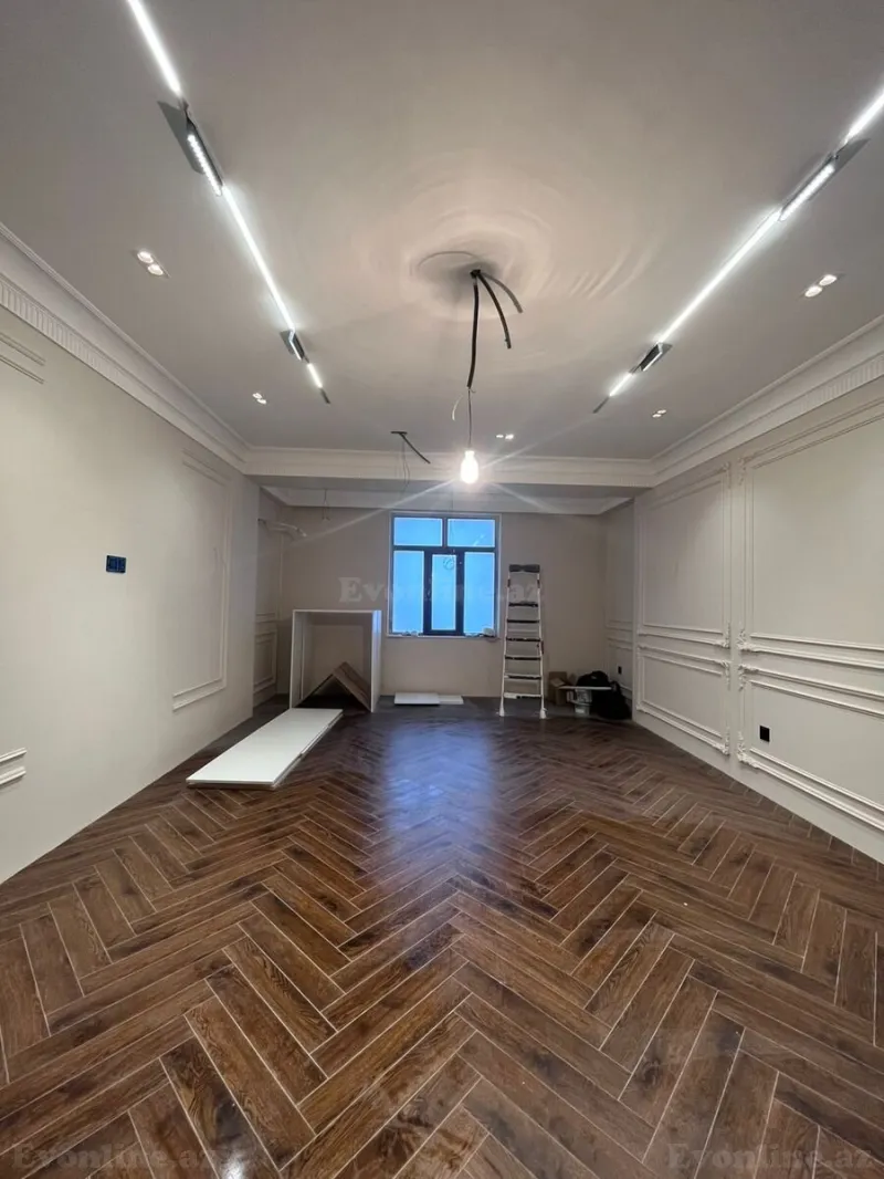 3 otaqlı Mənzil 107 m² Suraxanı r. Satılır