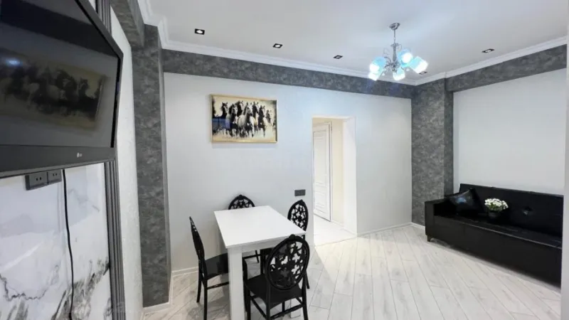 2 otaqlı Mənzil 42 m² Xırdalan Satılır
