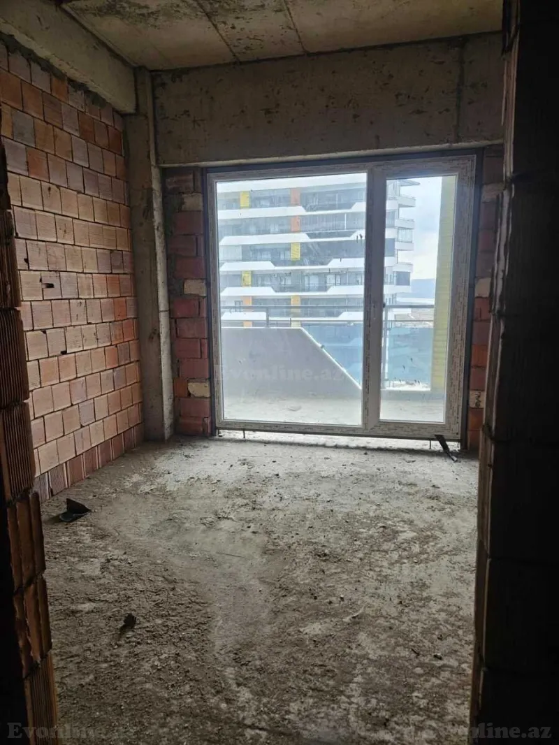 Satılır 4 otaqlı Mənzil Yeni tikili 166 m² Binəqədi r. - şəkil 2