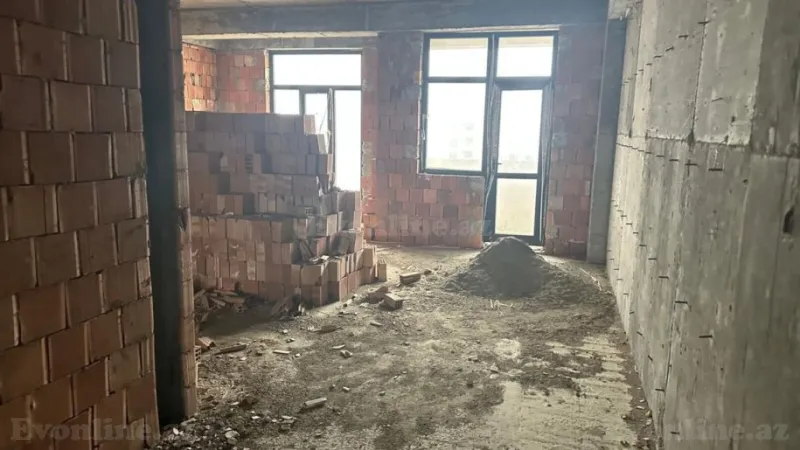 Satılır 4 otaqlı Mənzil Yeni tikili 145.5 m² Suraxanı r. - şəkil 2
