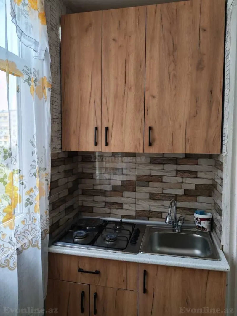 Satılır 1 otaqlı Mənzil Köhnə tikili 37 m² Sumqayıt - şəkil 2