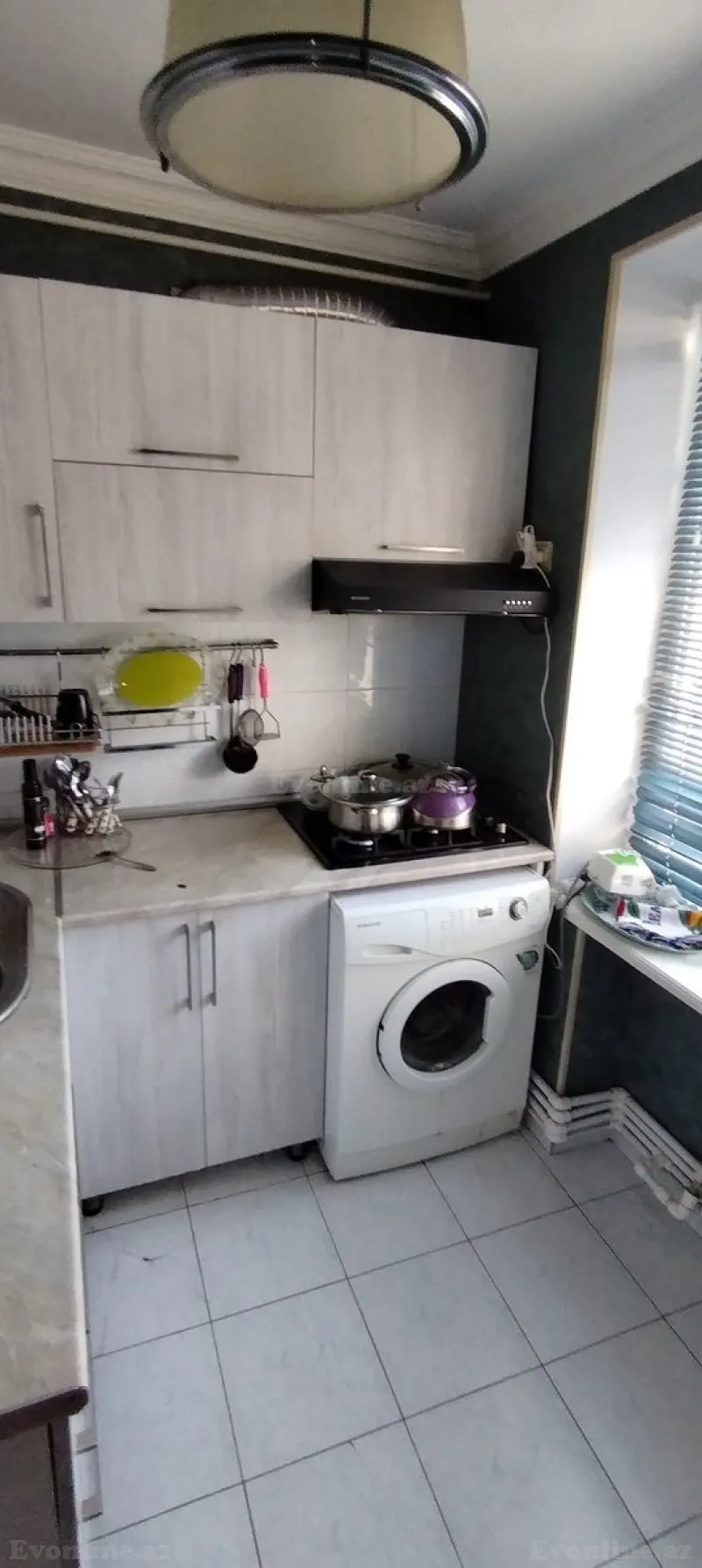 3 otaqlı Mənzil 60 m² Yasamal Satılır