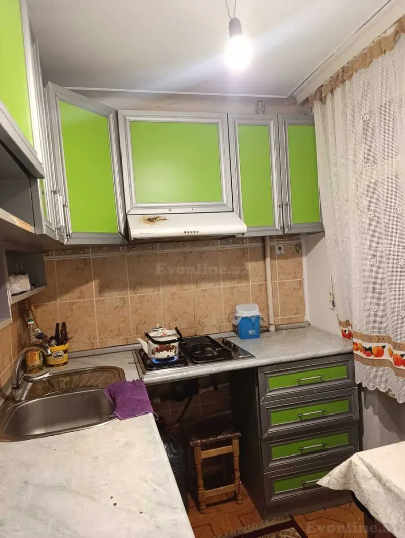 Kirayə verilir 2 otaqlı Mənzil Köhnə tikili 50 m² Yasamal - şəkil 3