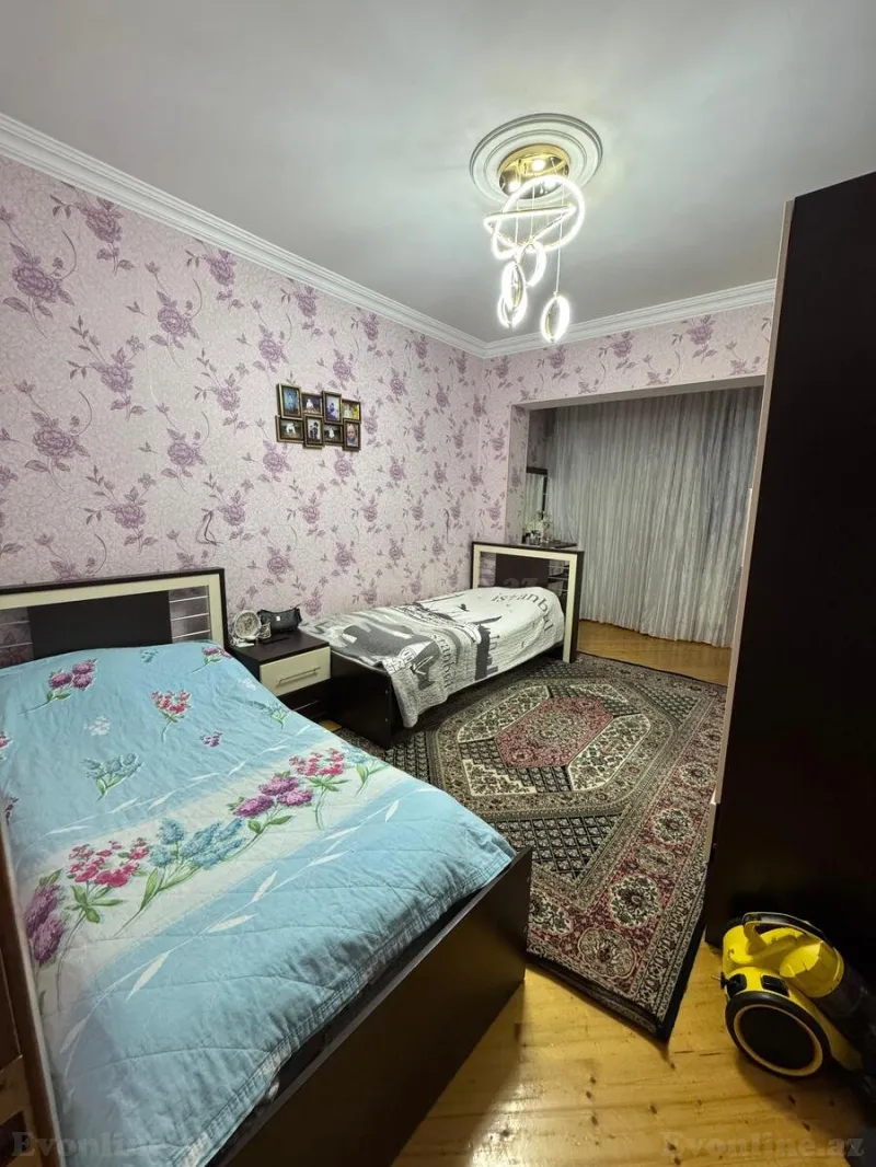 Satılır 3 otaqlı Mənzil Köhnə tikili 90 m² 8-ci mikrorayon - şəkil 3