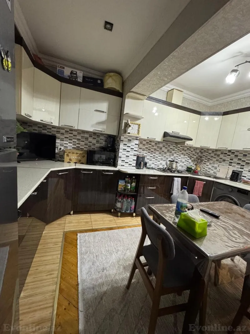 Satılır 3 otaqlı Mənzil Köhnə tikili 90 m² 8-ci mikrorayon - şəkil 7