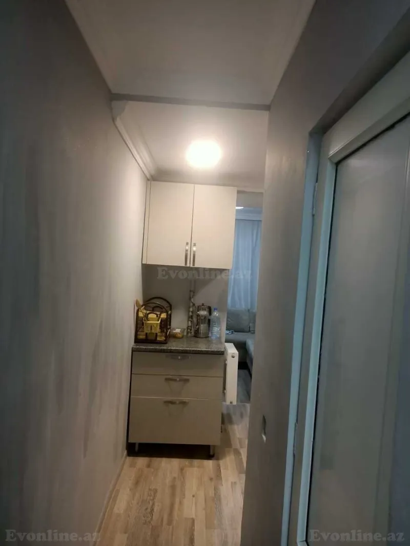 Satılır 3 otaqlı Mənzil Köhnə tikili 50 m² Səbail r. - şəkil 15