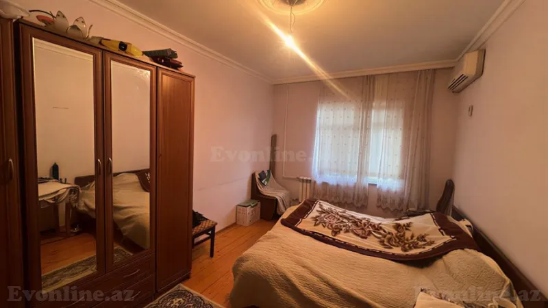 2 otaqlı Mənzil 70 m² Xalqlar Dostluğu m. Kirayə verilir