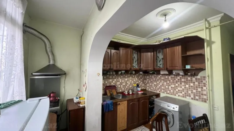 Kirayə verilir 2 otaqlı Mənzil Köhnə tikili 70 m² Xalqlar Dostluğu m. - şəkil 3