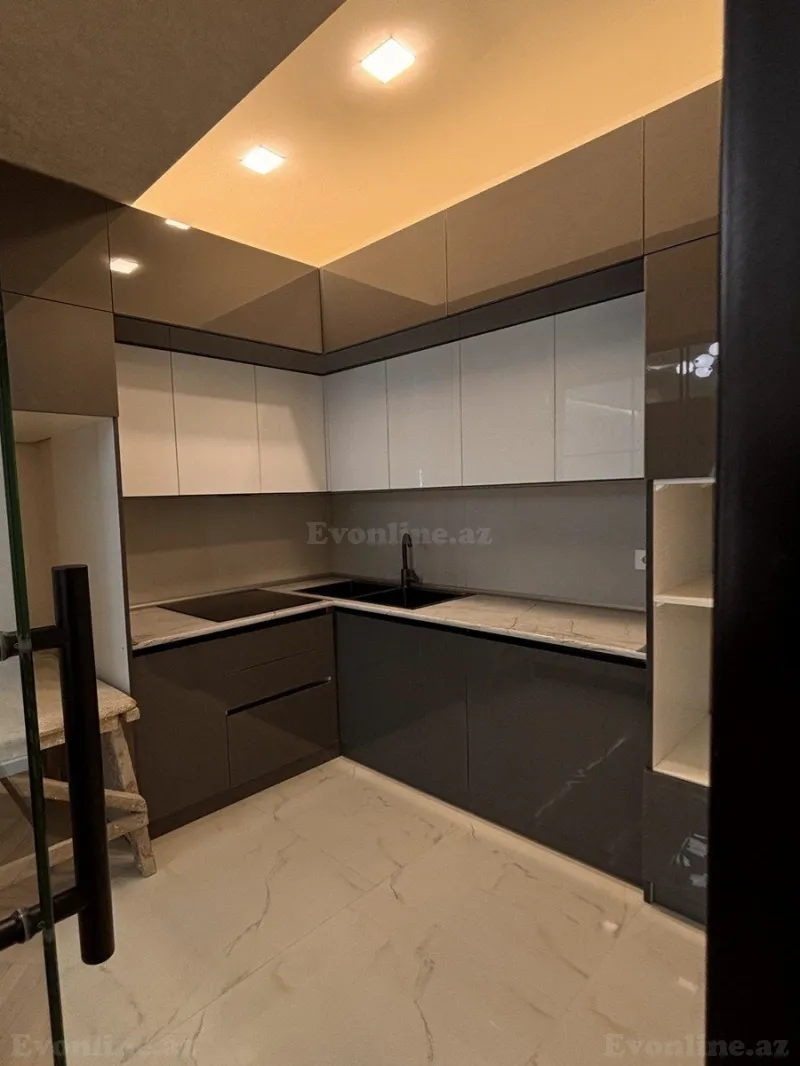 Satılır 2 otaqlı Mənzil Yeni tikili 64.5 m² Səbail r. - şəkil 8