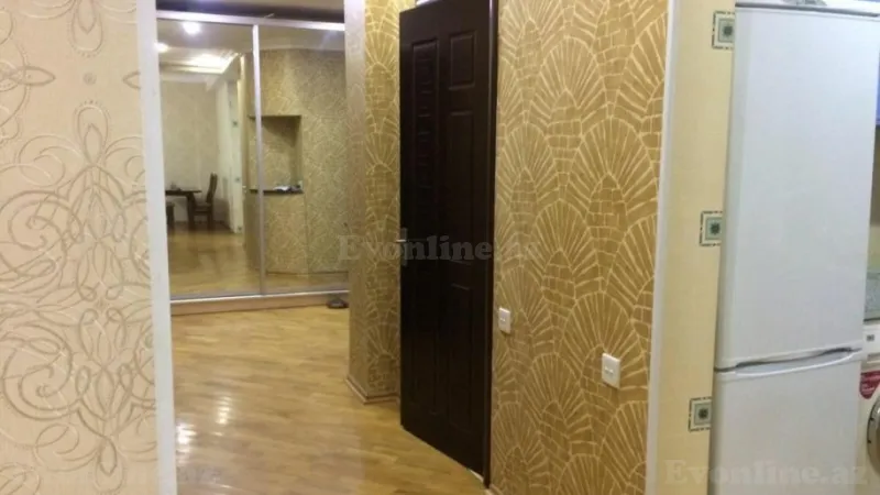 3 otaqlı Mənzil 85 m² Nizami m. Kirayə verilir