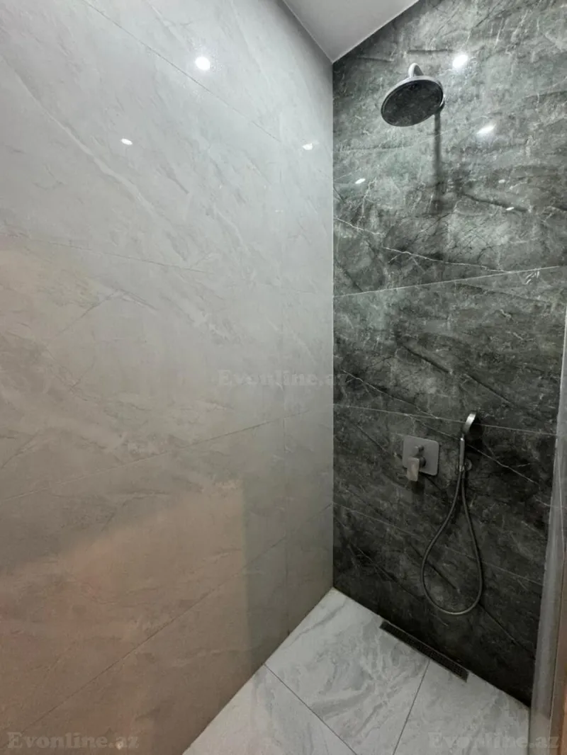 Kirayə verilir 2 otaqlı Mənzil Yeni tikili 77 m² 28 May m. - şəkil 14