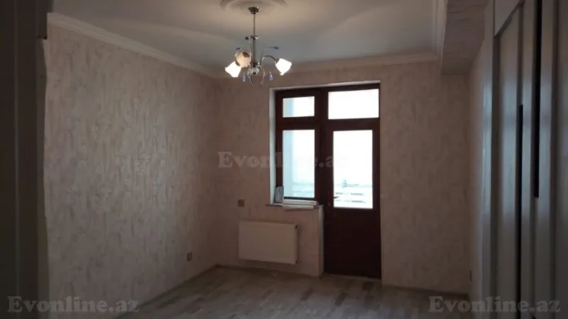 3 otaqlı Mənzil 102 m² Ramana Satılır