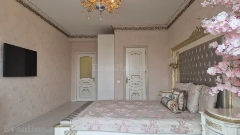 Satılır 3 otaqlı Mənzil Yeni tikili 214 m² Gənclik m. - şəkil 14