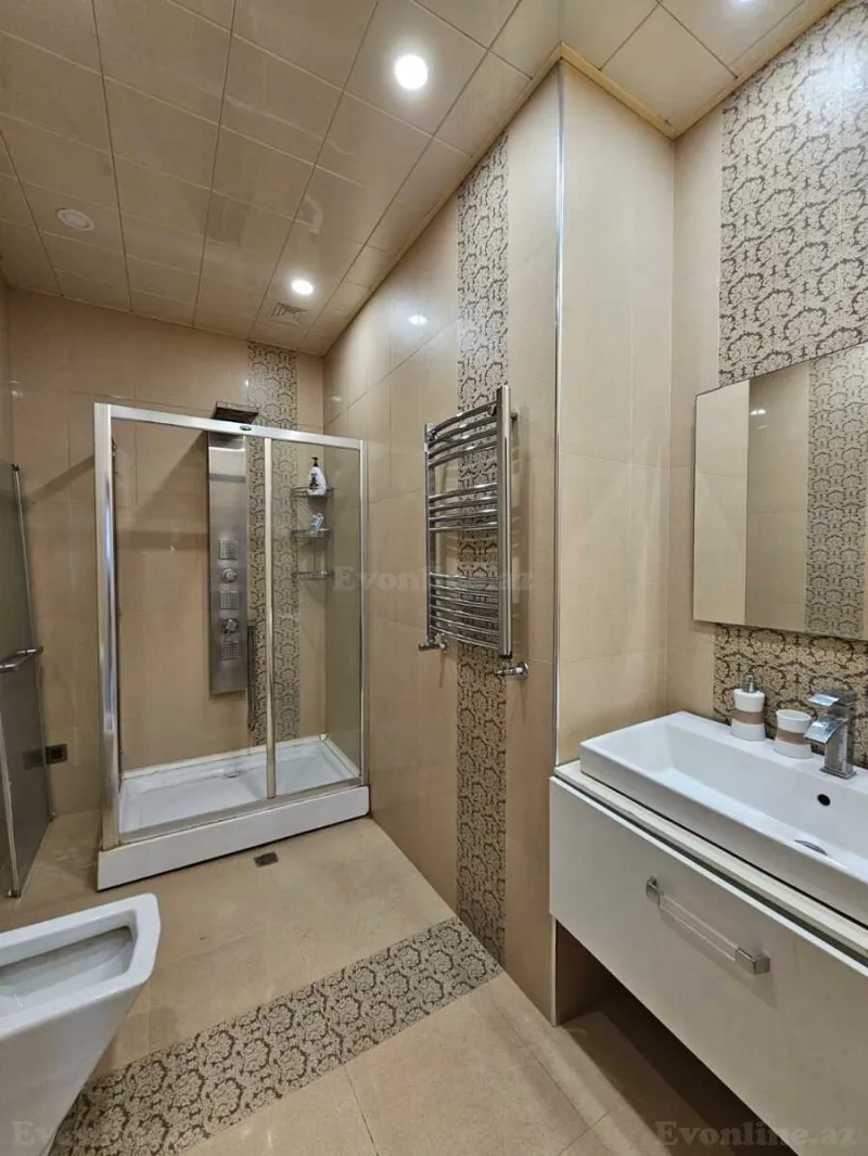Satılır 2 otaqlı Mənzil Yeni tikili 85 m² Memar Əcəmi m. - şəkil 11
