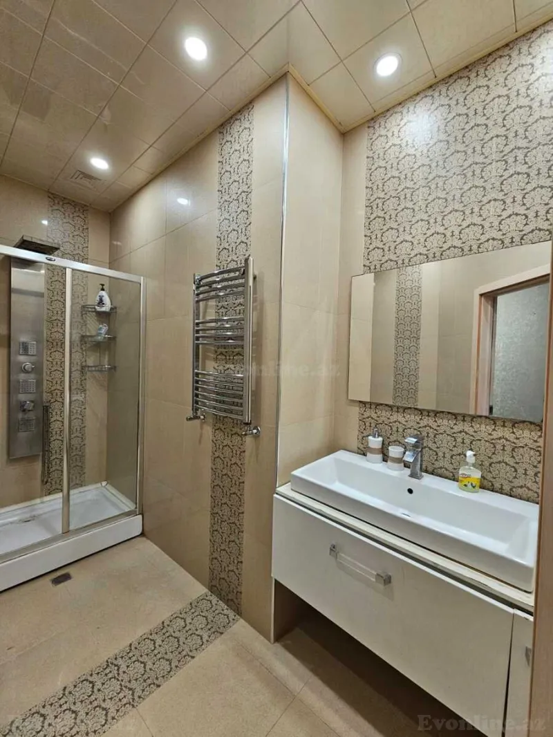 Satılır 2 otaqlı Mənzil Yeni tikili 85 m² Memar Əcəmi m. - şəkil 12