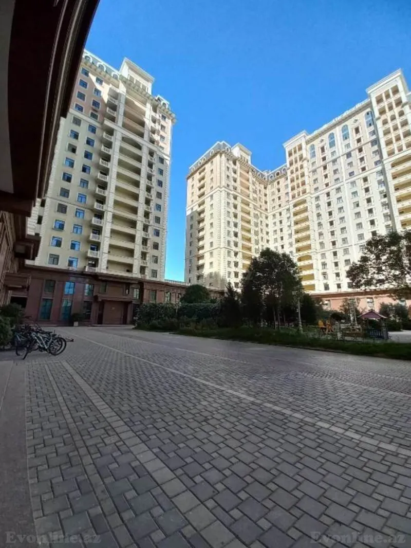 Satılır 3 otaqlı Mənzil Yeni tikili 119 m² Elmlər Akademiyası m. - şəkil 3