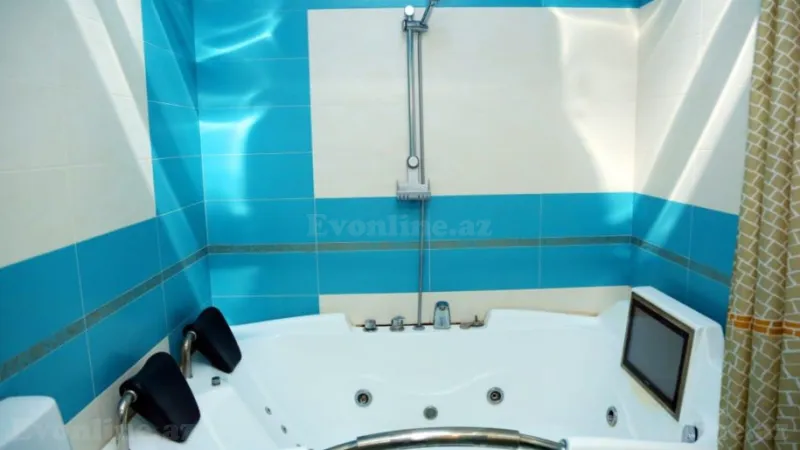Kirayə verilir 4 otaqlı Mənzil Yeni tikili 250 m² 28 May m. - şəkil 27