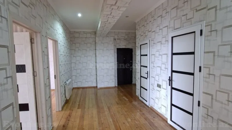 3 otaqlı Mənzil 120 m² Yeni Yasamal Kirayə verilir