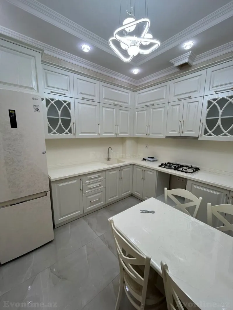 Kirayə verilir 3 otaqlı Mənzil Yeni tikili 102 m² 28 May m. - şəkil 7