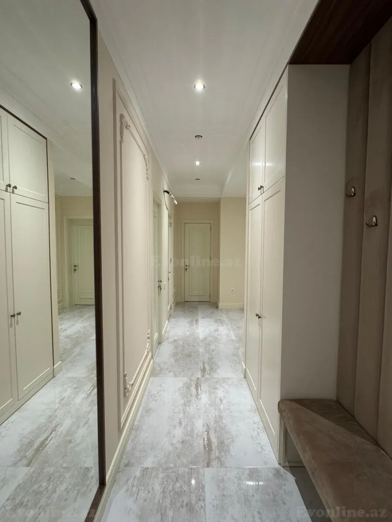Satılır 2 otaqlı Mənzil Yeni tikili 98 m² 28 May m. - şəkil 24