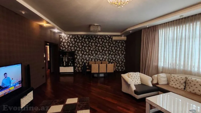 Satılır 4 otaqlı Mənzil Yeni tikili 175 m² 8 Noyabr m. - şəkil 3