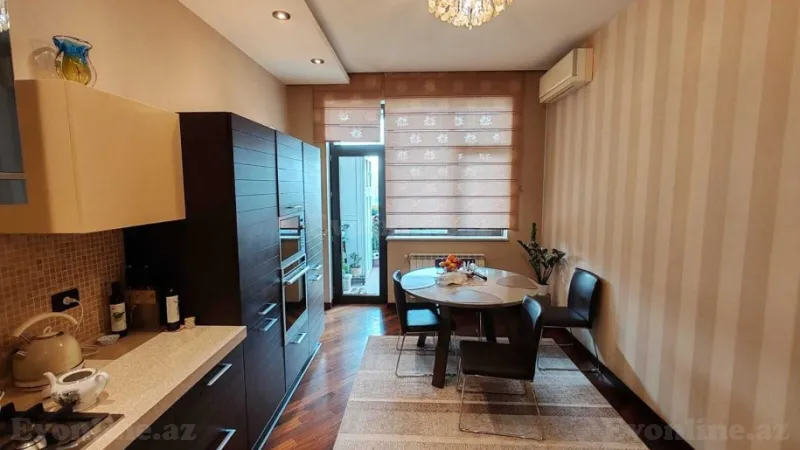 Satılır 4 otaqlı Mənzil Yeni tikili 175 m² 8 Noyabr m. - şəkil 12