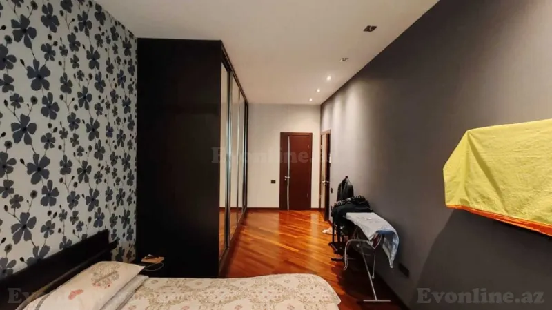 Satılır 4 otaqlı Mənzil Yeni tikili 175 m² 8 Noyabr m. - şəkil 13