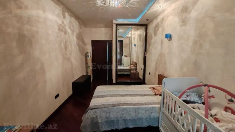 Satılır 4 otaqlı Mənzil Yeni tikili 175 m² 8 Noyabr m. - şəkil 18