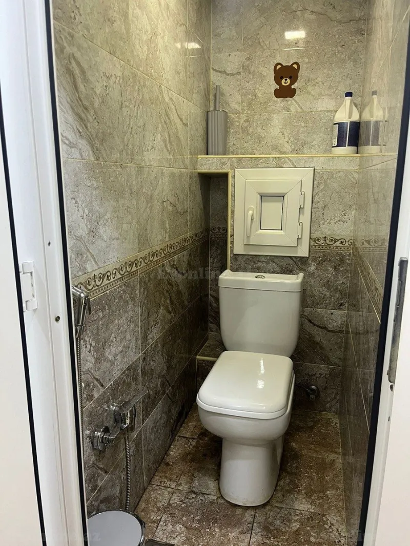 Satılır 2 otaqlı Mənzil Köhnə tikili 65 m² Əhmədli - şəkil 3