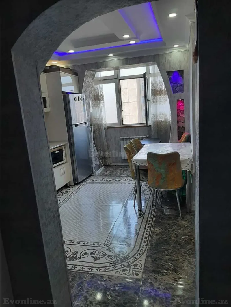 Satılır 2 otaqlı Mənzil Köhnə tikili 65 m² Əhmədli m. - şəkil 13
