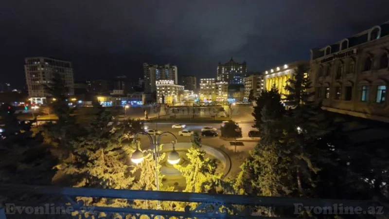 3 otaqlı Mənzil 90 m² Nizami m. Kirayə verilir