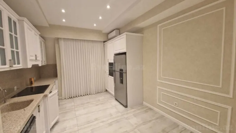 Kirayə verilir Ofis 220 m² Xətai m. - şəkil 13