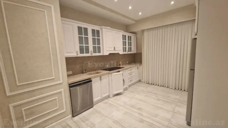 Kirayə verilir Ofis 220 m² Xətai m. - şəkil 14