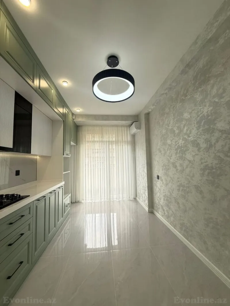 3 otaqlı Mənzil 107 m² Həzi Aslanov m. Satılır