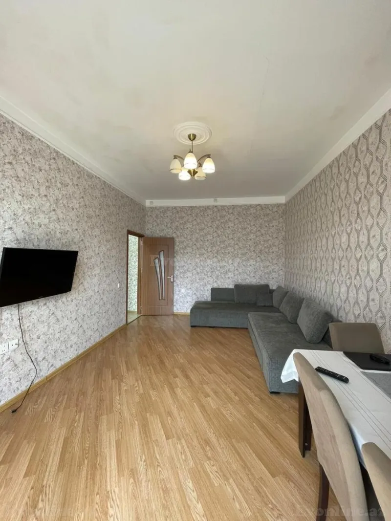 Satılır 3 otaqlı Mənzil Köhnə tikili 85 m² Yasamal r. - şəkil 3
