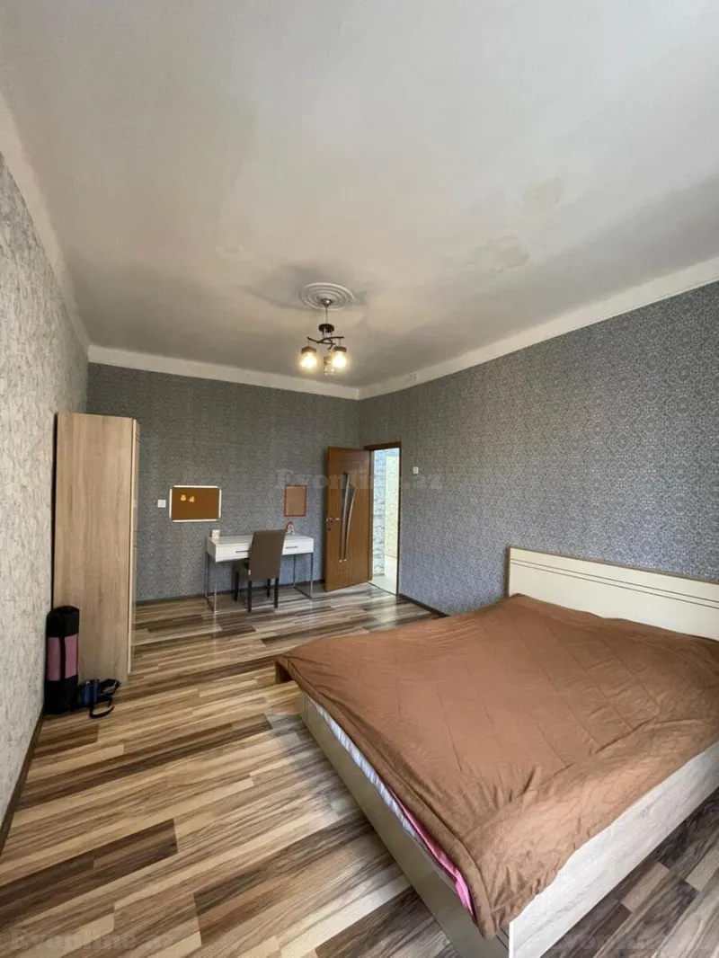 Satılır 3 otaqlı Mənzil Köhnə tikili 85 m² Yasamal r. - şəkil 10