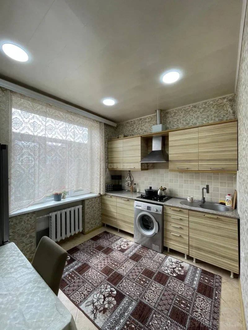 Satılır 3 otaqlı Mənzil Köhnə tikili 85 m² Yasamal r. - şəkil 13