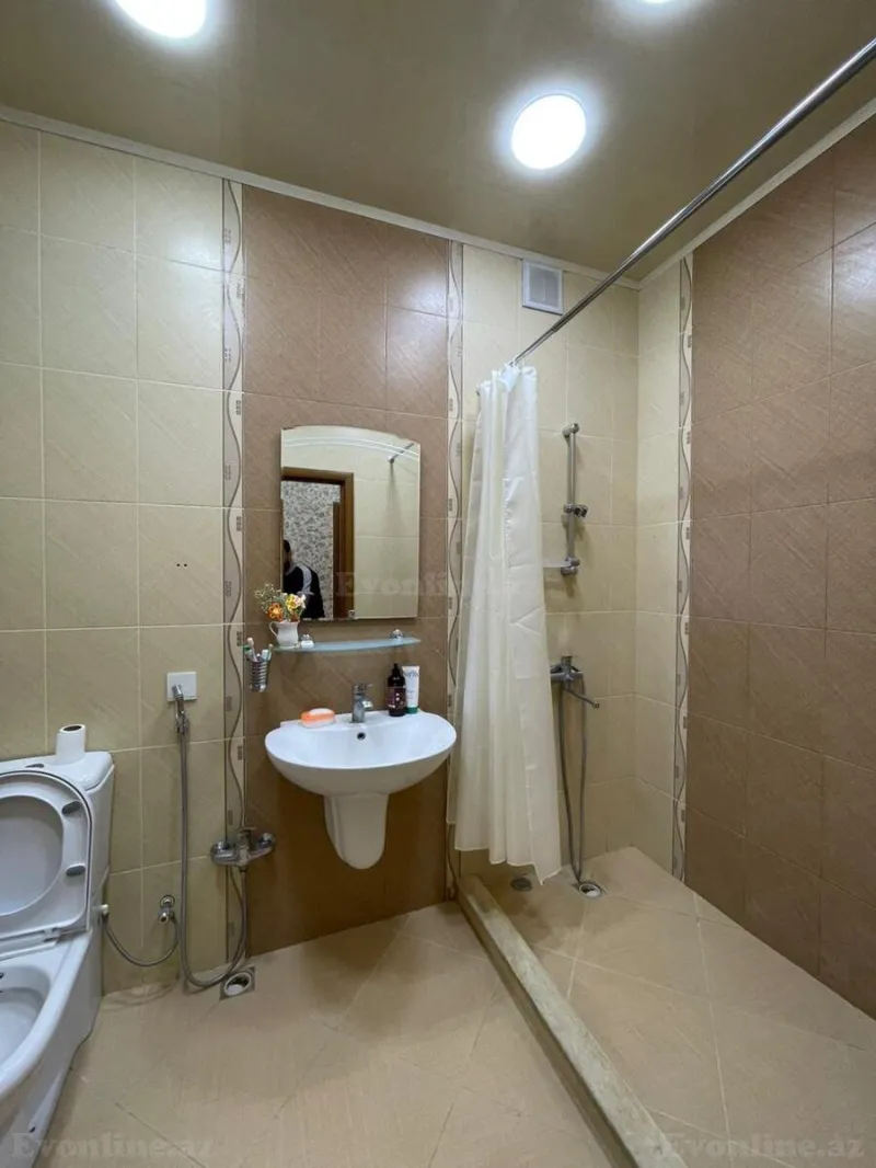 Satılır 3 otaqlı Mənzil Köhnə tikili 85 m² Yasamal r. - şəkil 20