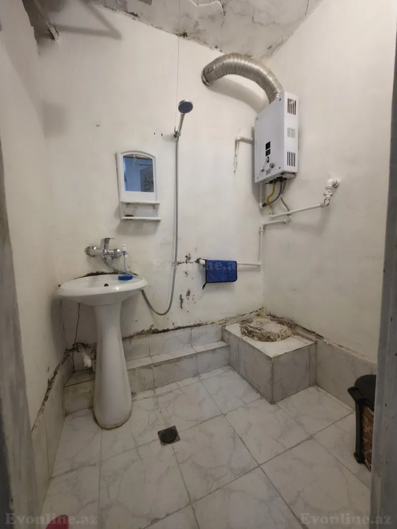 Satılır 2 otaqlı Mənzil Köhnə tikili 60 m² Sabunçu r. - şəkil 9