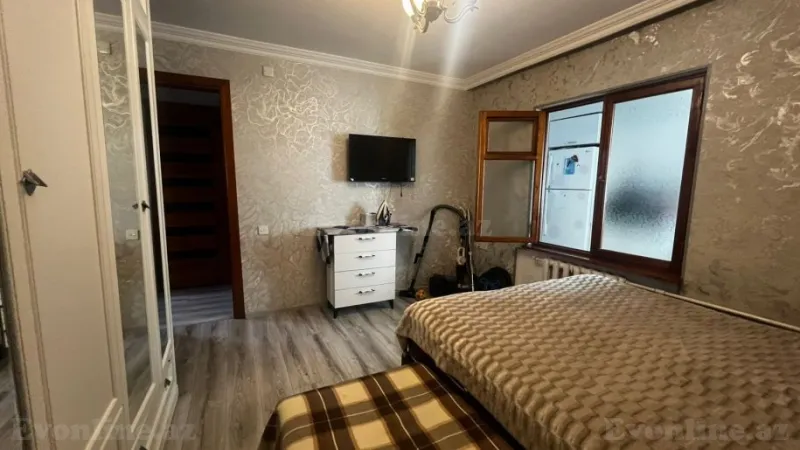 Satılır 3 otaqlı Mənzil Köhnə tikili 75 m² Nərimanov r. - şəkil 5